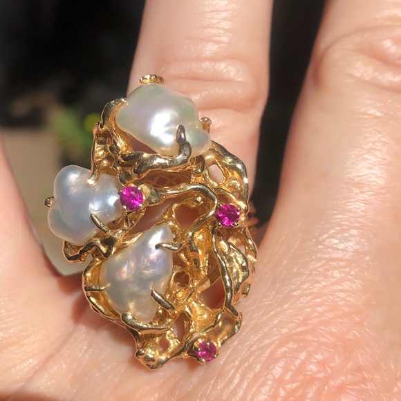 Exquisite 14k gold mother of pearl and rubies ring 7.75 cocktail party big 16g - Picture 2 of 8